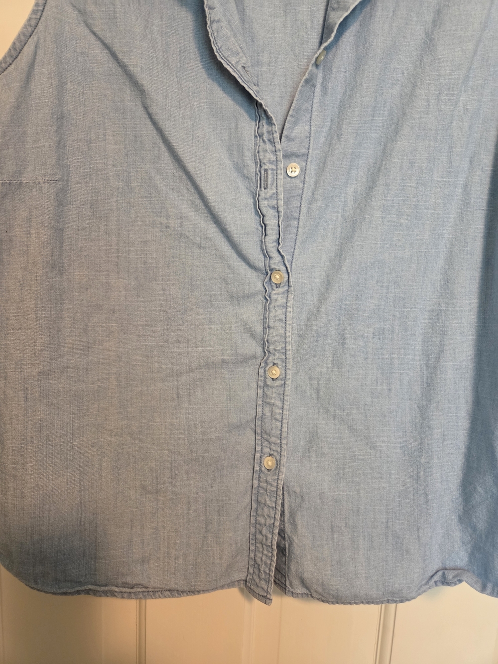 J. Crew Sleeveless Chambray Button-Front Shirt - Light Blue Size 2X - Picture 2 of 10